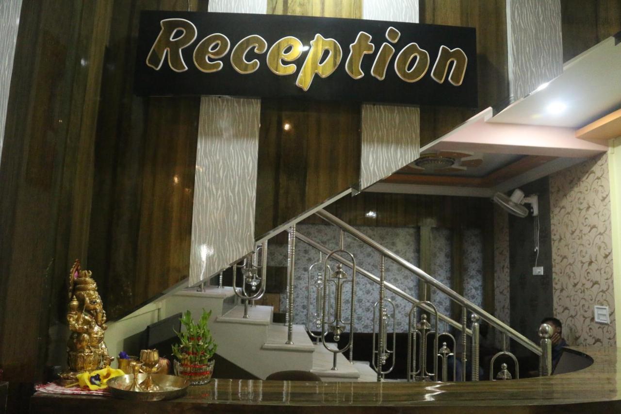 Hotel Himalaya Agartala Ngoại thất bức ảnh